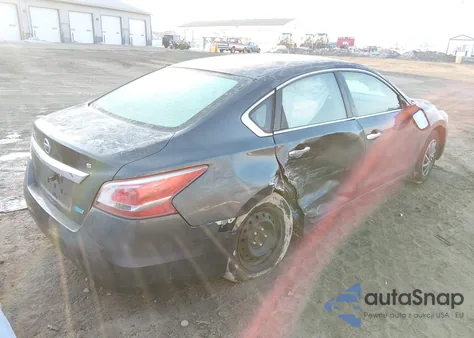 2013 Nissan Altima 2.5 S z USA, uszkodzony, nr VIN 1N4AL3AP7DN486359